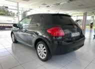 TOYOTA Auris 2.0 D4D