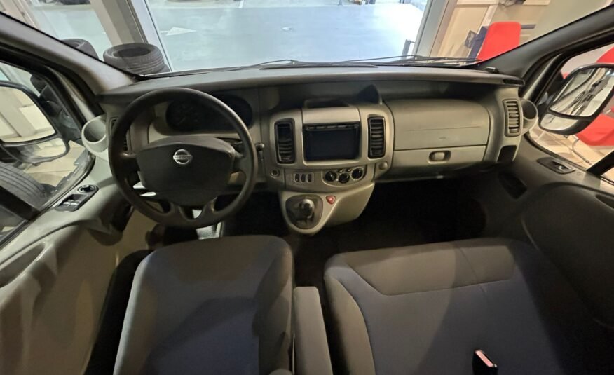 NISSAN Primastar 2.5dci 9plazas