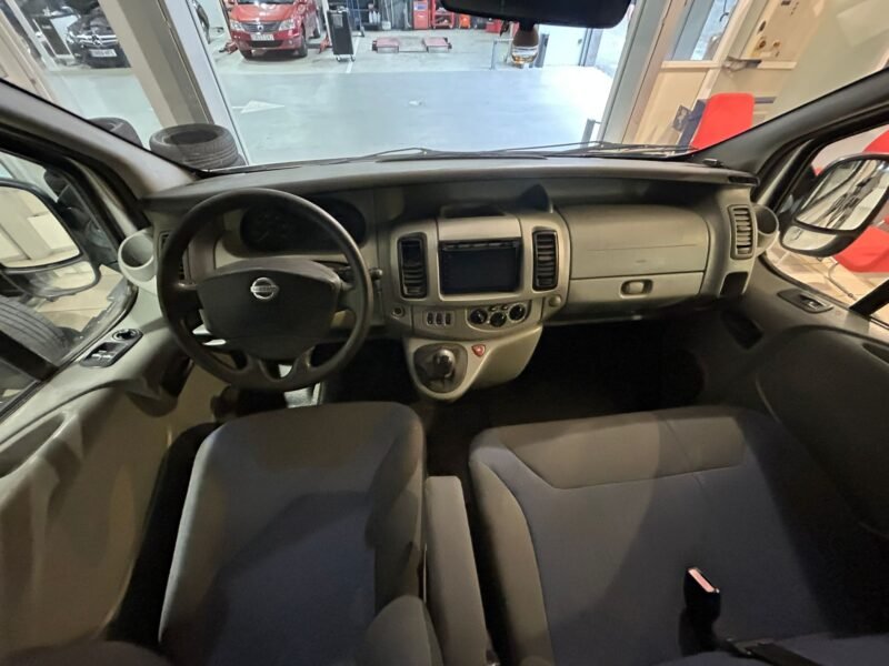 NISSAN Primastar 2.5dci 9plazas
