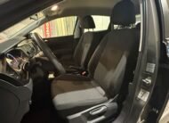 VOLKSWAGEN POLO ADVANCE