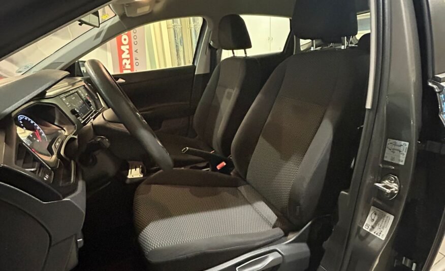 VOLKSWAGEN POLO ADVANCE