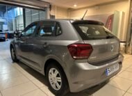 VOLKSWAGEN POLO ADVANCE