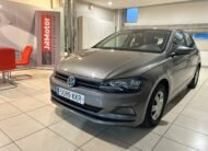 VOLKSWAGEN POLO ADVANCE